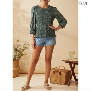 Reitmans Floral Smocked Blouse Size XL